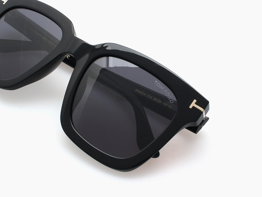 tom ford 803k